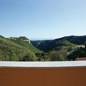 Zenestrin Bauernhof